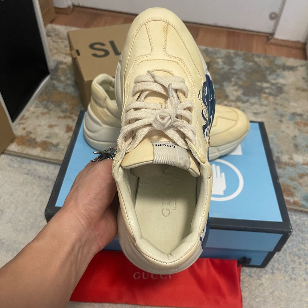 EUC Men’s Size 8 (Euro Sz 41) Gucci Rhyton Wave Print Dad Shoes In Ivory & Blue - Picture 12 of 16